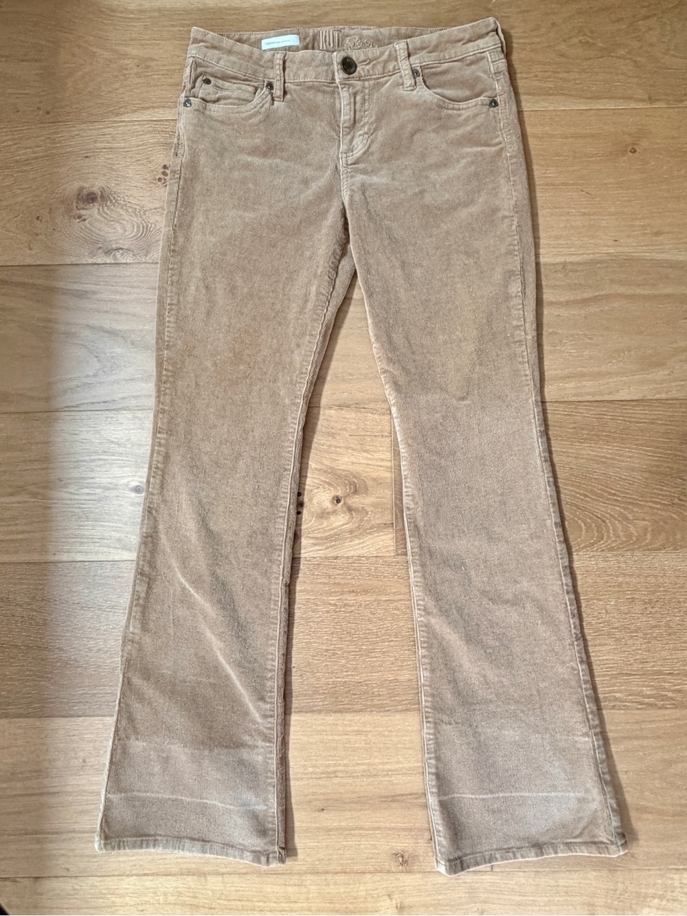Kut from the Kloth Farrah Baby Bootcut Corduroy Pants Size 8 Flare Academia Y2K